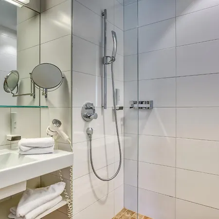 Wirtshaus Sattlerwirt 4* ابسي