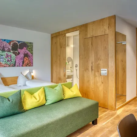 Отель Wirtshaus Sattlerwirt Эббс