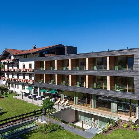 Hotel Wirtshaus Sattlerwirt