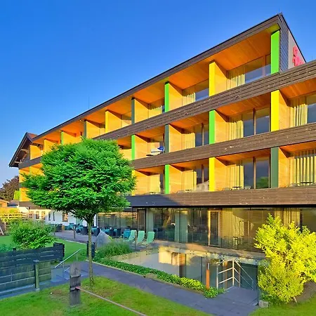 Hotel Wirtshaus Sattlerwirt 4*
