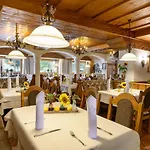 Wirtshaus Sattlerwirt 4*