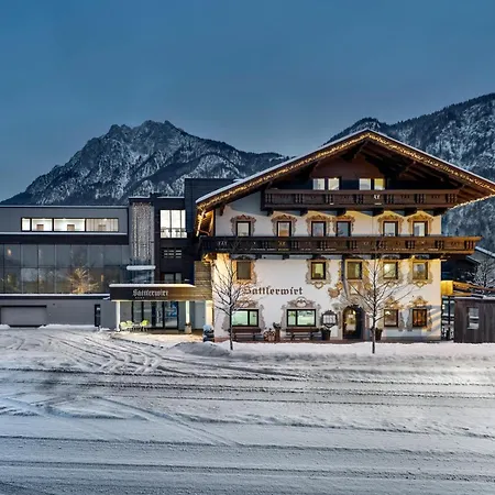 Wirtshaus Sattlerwirt فندق ابسي